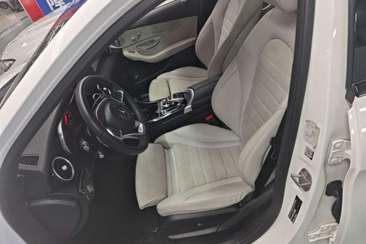 Used Mercedes-Benz C-Class 2017 Facelift C 300 Sport Edition Left Front Seat