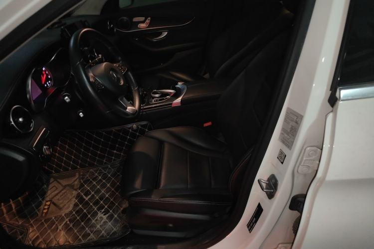 Used Mercedes-Benz C-Class 2017 Facelift C 200 L Sport Edition Left Front Seat