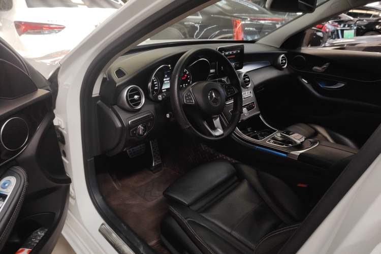 Used Mercedes-Benz C-Class 2017 C 180 Estate Left Front Seat