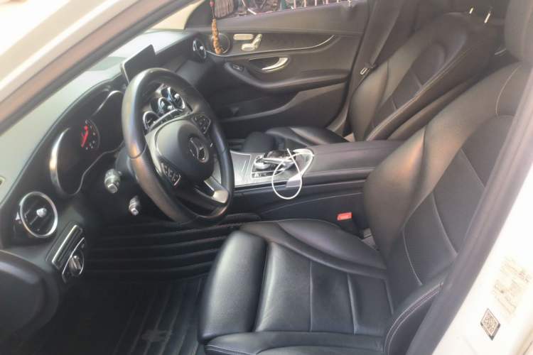 Used Mercedes-Benz C-Class 2017 Facelift C 200 L Sport Edition Left Front Seat