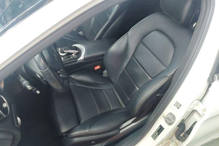 Used Mercedes-Benz C-Class 2017 Restyled C 180 L Fashion Edition Sport Version Left Front Seat