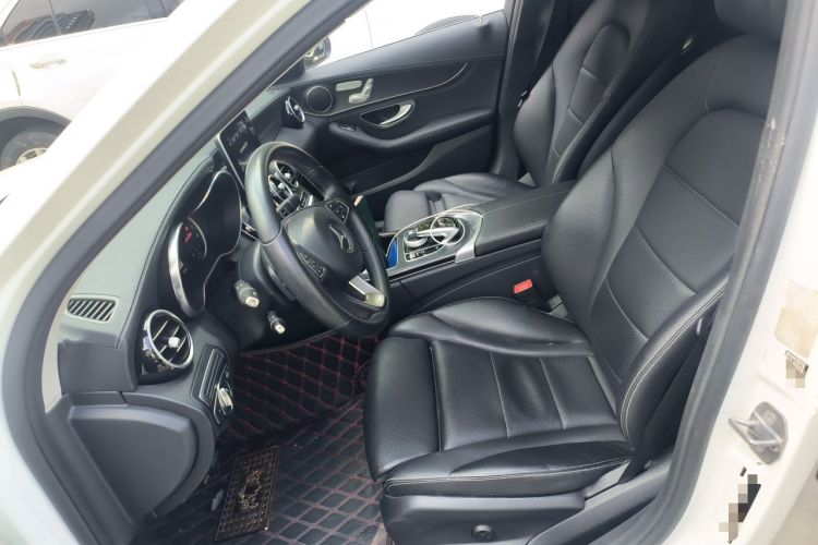 Used Mercedes-Benz C-Class 2017 Facelift C 200 L Sport Edition Left Front Seat