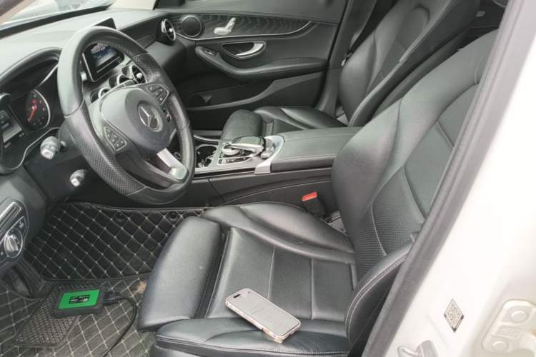 Used Mercedes-Benz C-Class 2017 Restyled C 180 L Fashion Edition Sport Version Left Front Seat