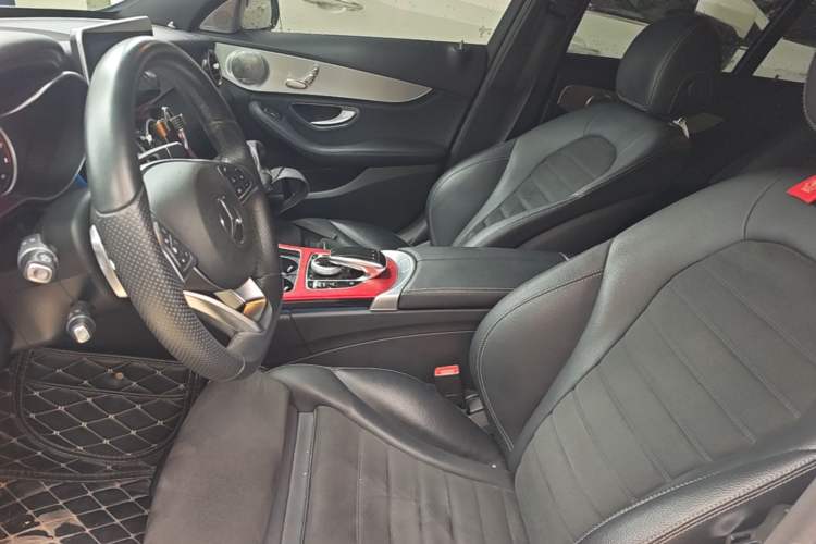 Used Mercedes-Benz C-Class 2017 Restyled C 200 Sport Edition Left Front Seat