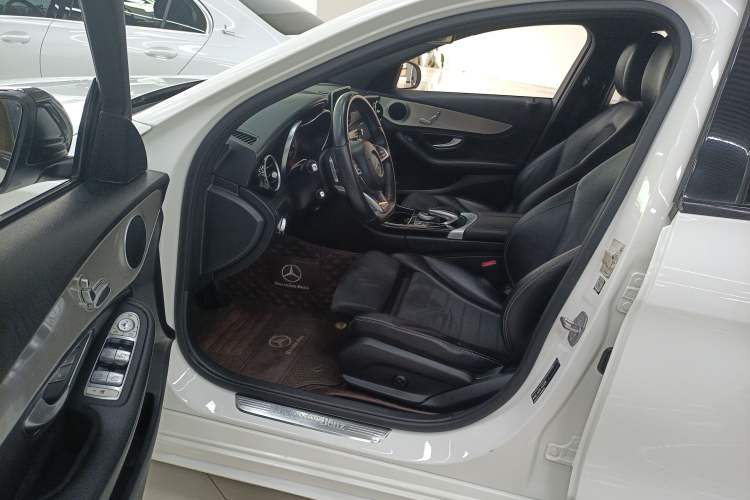 Used Mercedes-Benz C-Class 2017 C 200 Sport Edition Left Front Seat