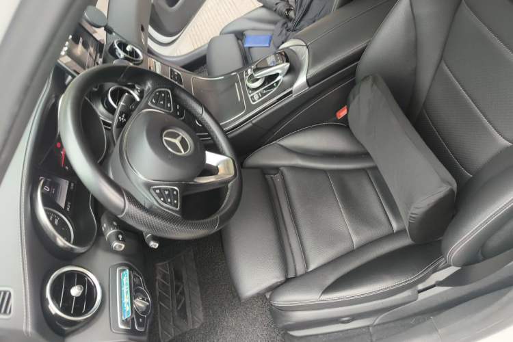 Used Mercedes-Benz C-Class 2017 Facelift C 200 L Sport Edition Left Front Seat