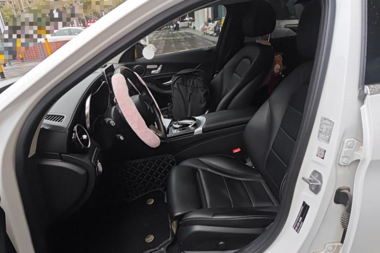Used Mercedes-Benz C-Class 2017 Facelift C 200 L Sport Edition Left Front Seat
