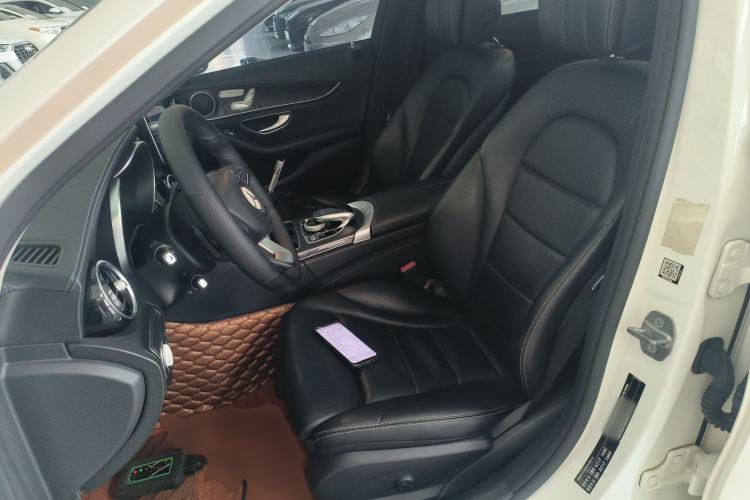Used Mercedes-Benz C-Class 2017 Facelift C 200 L Sport Edition Left Front Seat