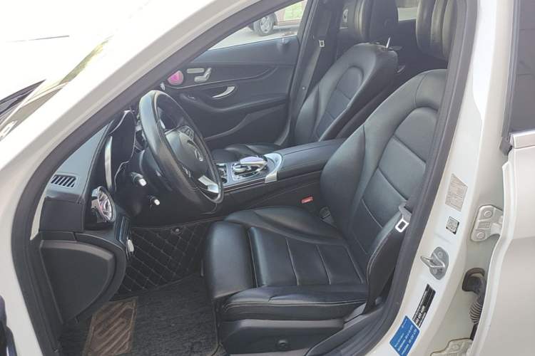 Used Mercedes-Benz C-Class 2017 Facelift C 200 L Sport Edition Left Front Seat