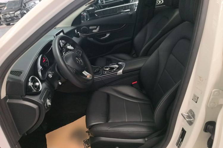 Used Mercedes-Benz C-Class 2017 Facelift C 200 L Sport Edition Left Front Seat