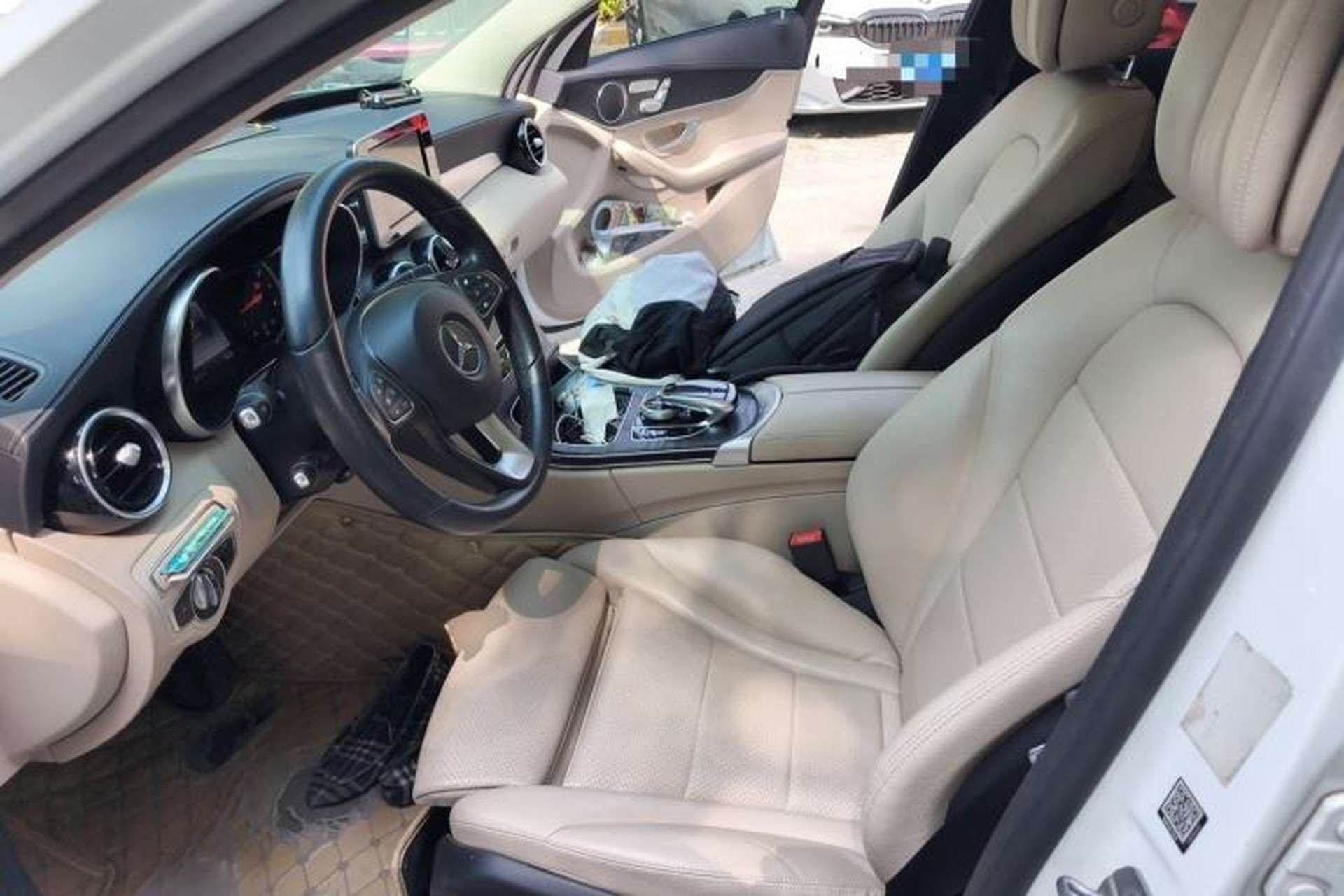 Used Mercedes-Benz C-Class 2017 Facelift C 200 L Sport Edition Left Front Seat
