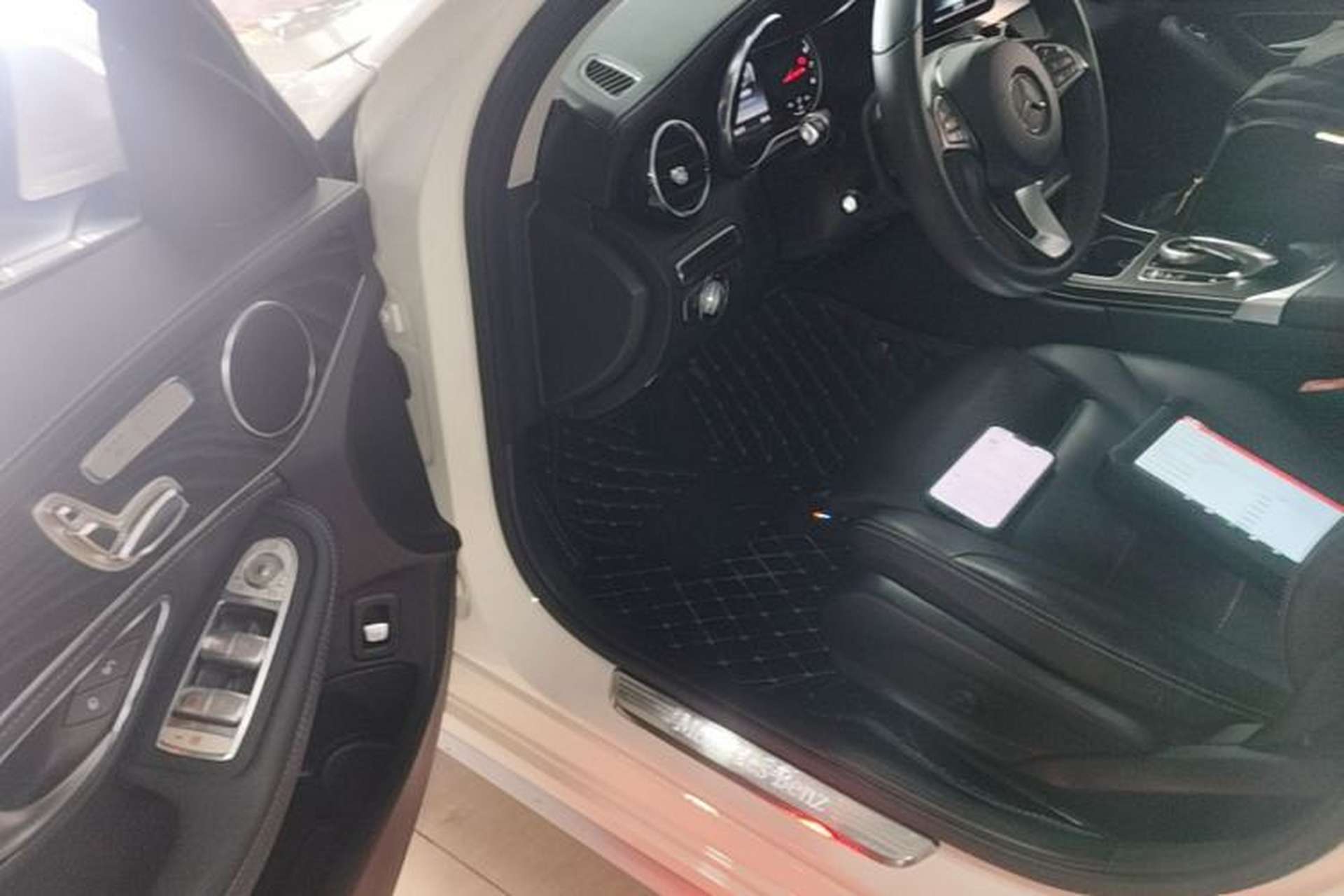Used Mercedes-Benz C-Class 2017 C 200 L Sport Edition Left Front Seat