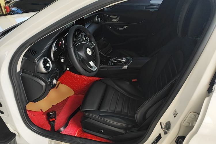Used Mercedes-Benz C-Class 2017 Facelift C 200 L Left Front Seat