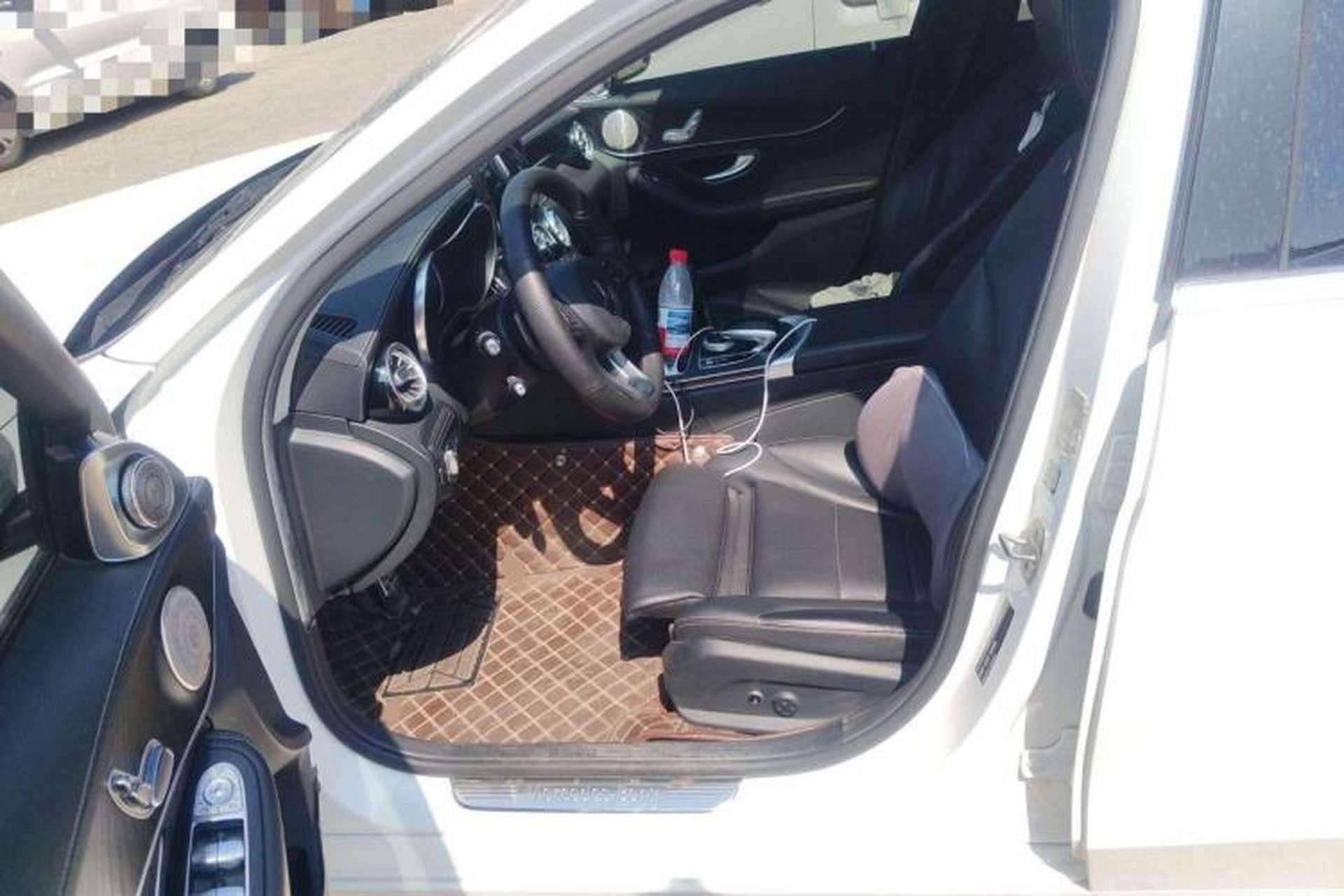 Used Mercedes-Benz C-Class 2017 Restyled C 180 L Fashion Edition Sport Version Left Front Seat