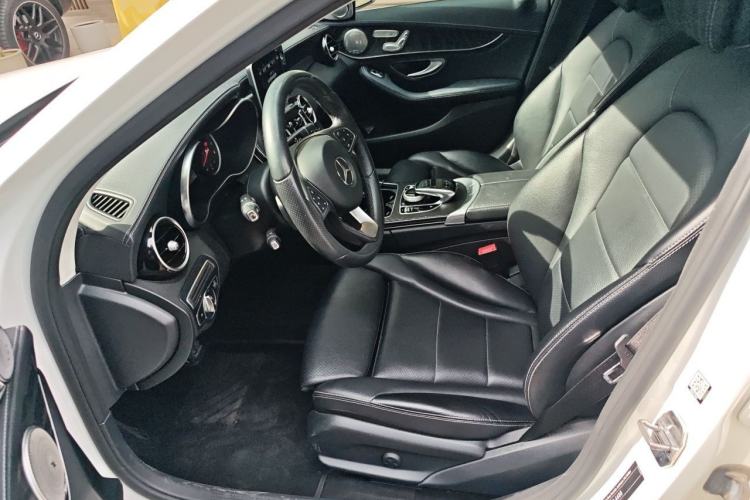Used Mercedes-Benz C-Class 2017 Facelift C 200 L Sport Edition Left Front Seat
