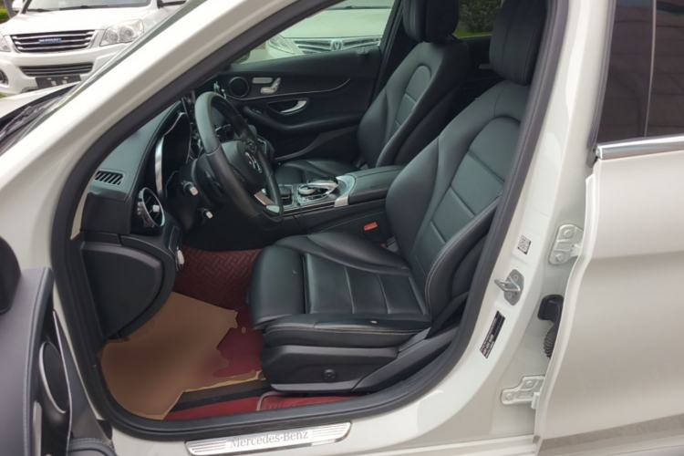 Used Mercedes-Benz C-Class 2017 Facelift C 200 L Sport Edition Left Front Seat