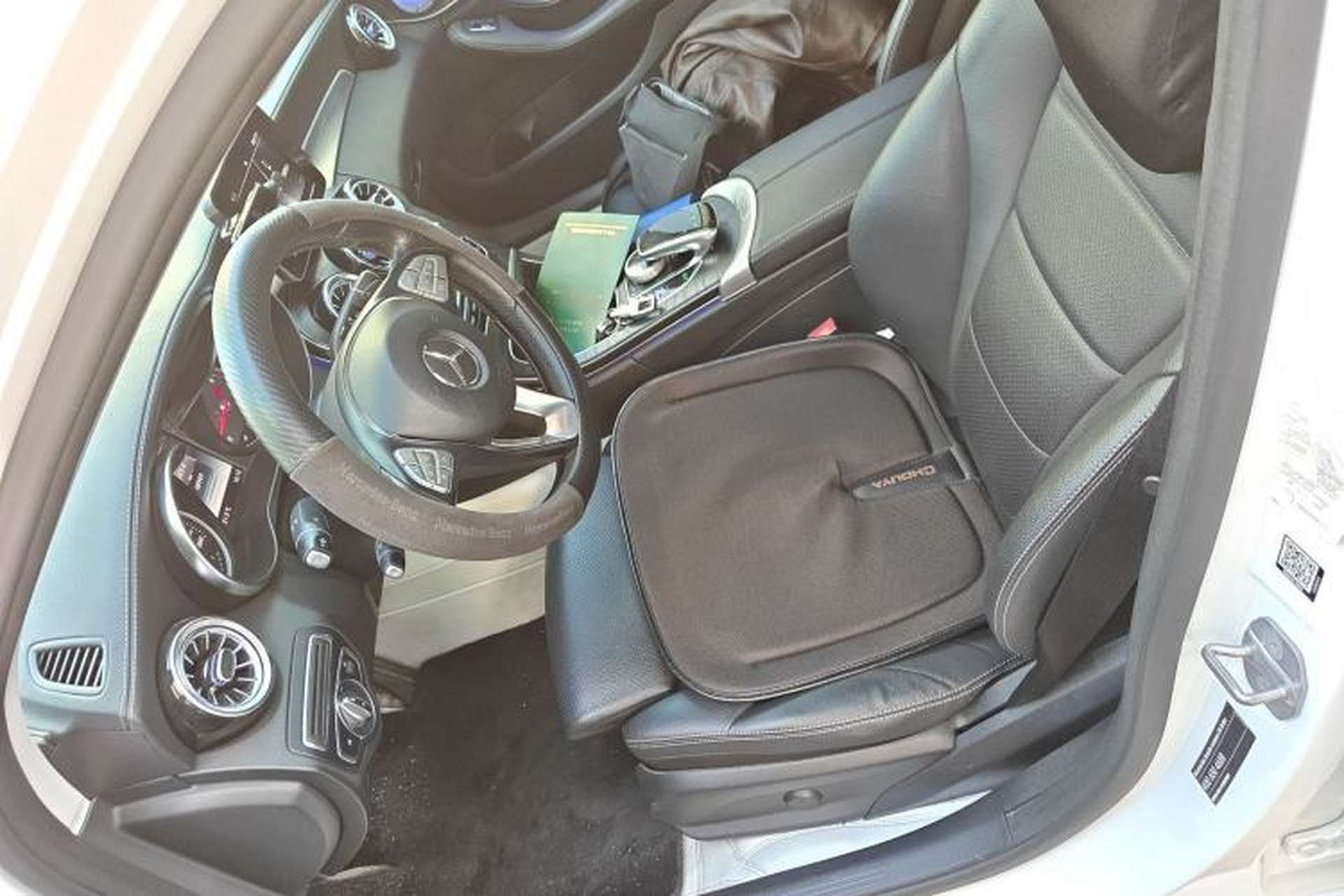 Used Mercedes-Benz C-Class 2017 Restyled C 180 L Fashion Edition Sport Version Left Front Seat