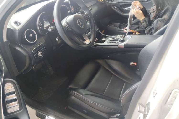 Used Mercedes-Benz C-Class 2017 Facelift C 200 L Sport Edition Left Front Seat