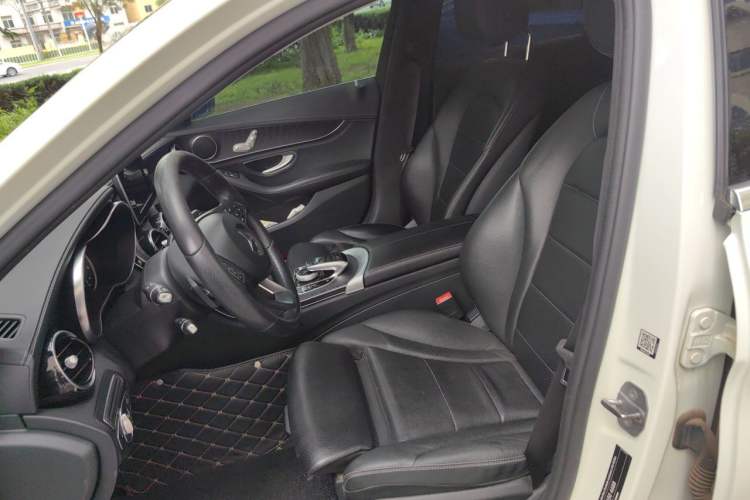 Used Mercedes-Benz C-Class 2017 Restyled C 180 L Fashion Edition Sport Version Left Front Seat