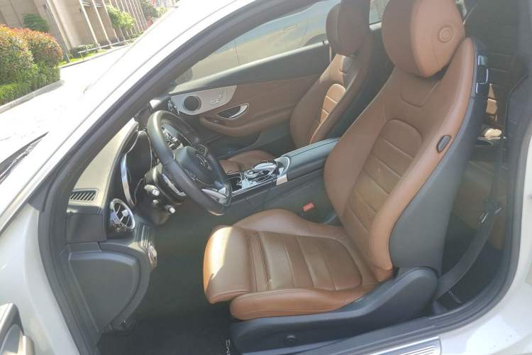 Used Mercedes-Benz C-Class 2017 Facelift C 200 Coupe Left Front Seat
