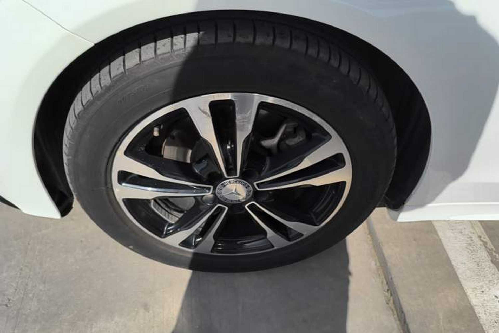 Used Mercedes-Benz C-Class 2017 C 200 Sport Edition Left Front Wheel Hub