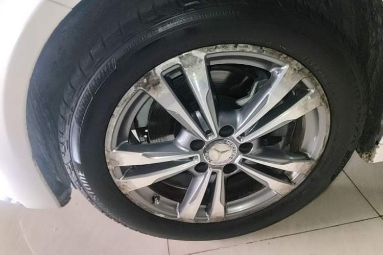 Used Mercedes-Benz C-Class 2017 C 200 L Sport Edition Left Front Wheel Hub