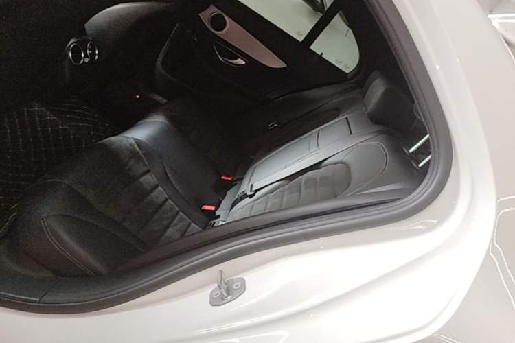 Used Mercedes-Benz C-Class 2017 Restyled C 200 Sport Edition Left Rear Seat