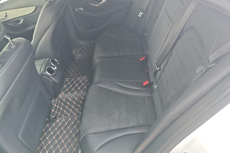 Used Mercedes-Benz C-Class 2017 C 200 Sport Edition Left Rear Seat