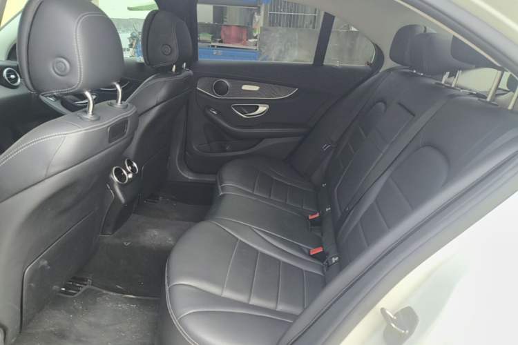 Used Mercedes-Benz C-Class 2017 Facelift C 200 L Sport Edition Left Rear Seat