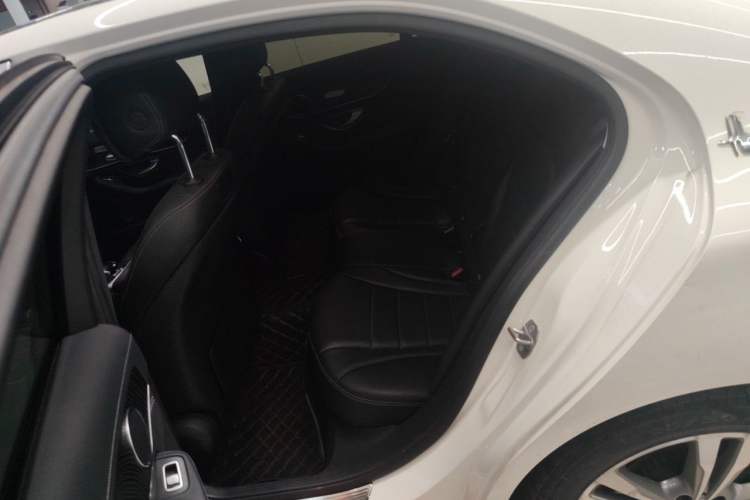 Used Mercedes-Benz C-Class 2017 Facelift C 200 L Sport Edition Left Rear Seat