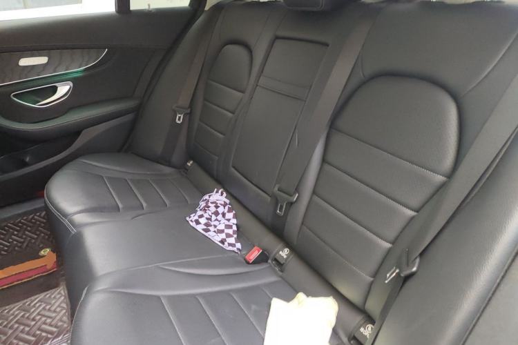 Used Mercedes-Benz C-Class 2017 Revised C 180 L Dynamic Sports Edition Left Rear Seat