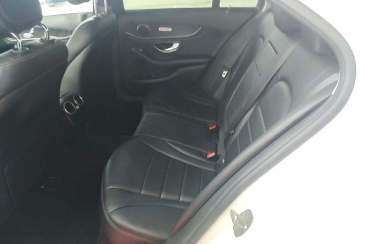 Used Mercedes-Benz C-Class 2017 Restyled C 180 L Fashion Edition Sport Version Left Rear Seat