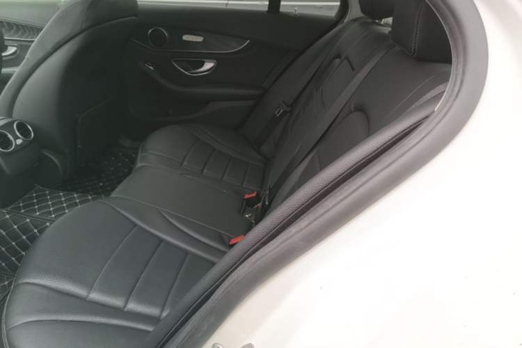 Used Mercedes-Benz C-Class 2017 Restyled C 180 L Fashion Edition Sport Version Left Rear Seat