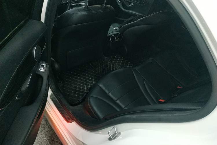 Used Mercedes-Benz C-Class 2017 C 180 L Sport Edition Left Rear Seat
