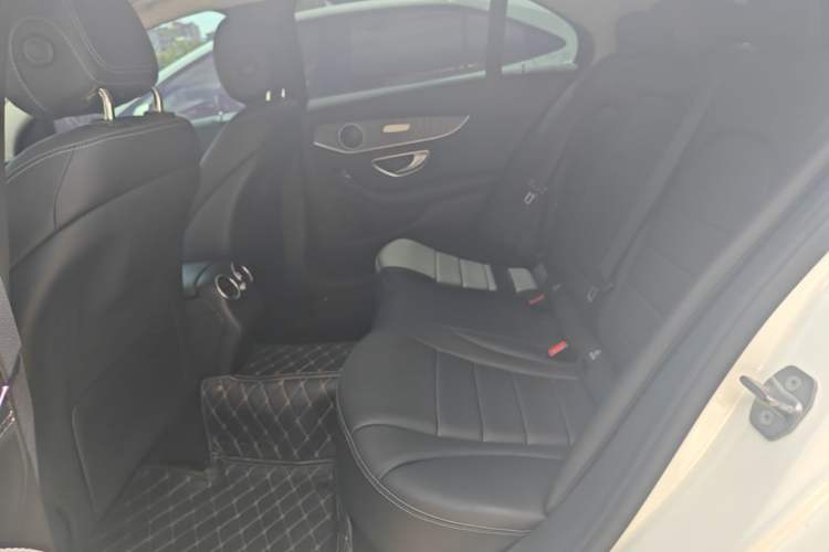 Used Mercedes-Benz C-Class 2017 Restyled C 180 L Fashion Edition Sport Version Left Rear Seat