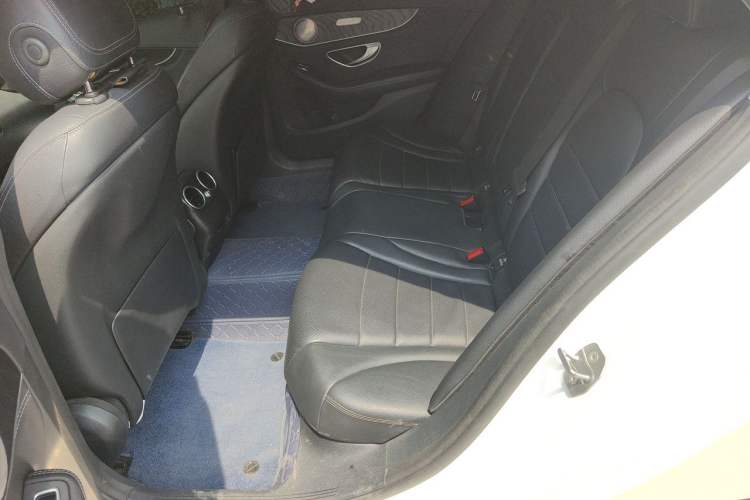 Used Mercedes-Benz C-Class 2017 Revised C 180 L Dynamic Sports Edition Left Rear Seat