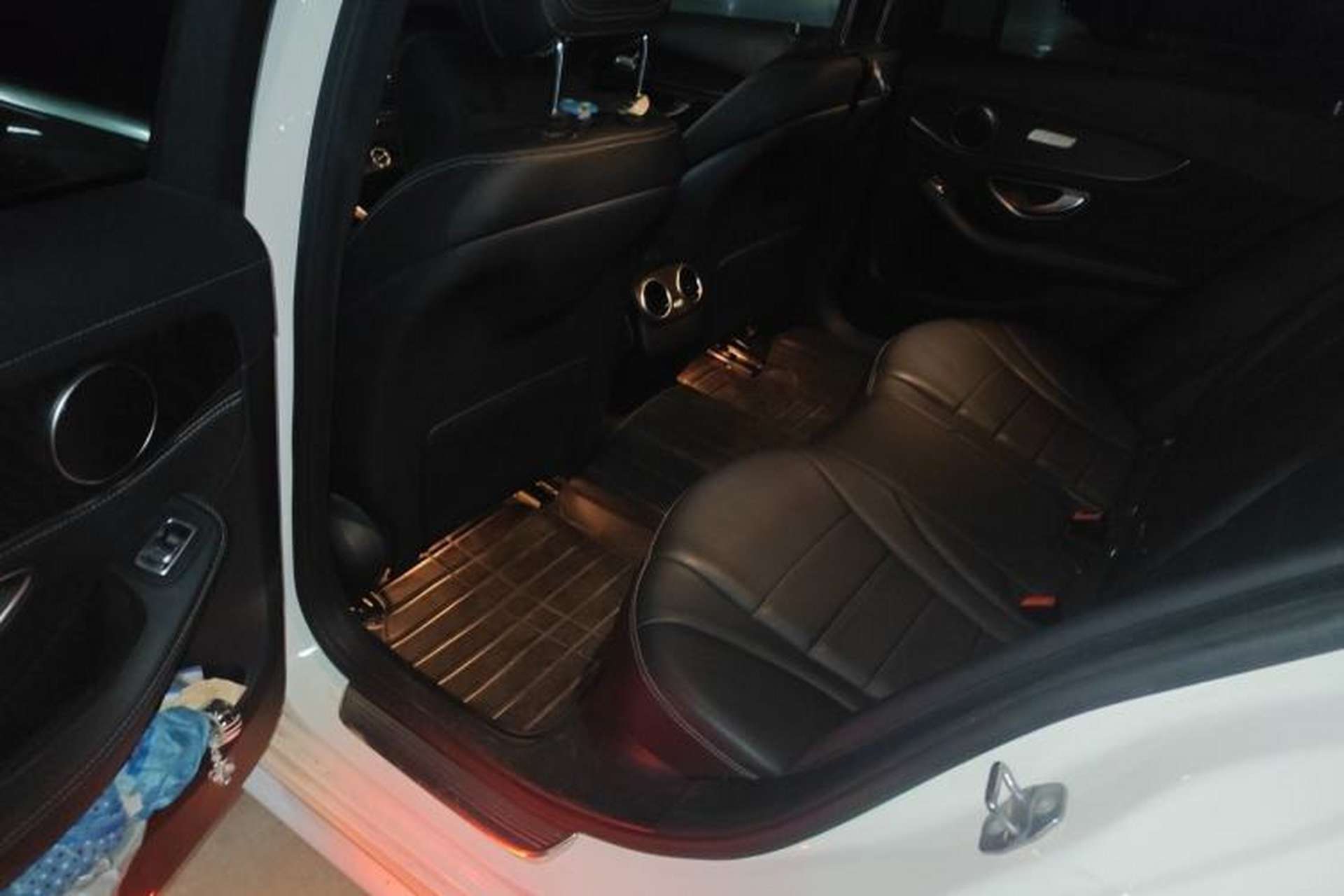 Used Mercedes-Benz C-Class 2017 Restyled C 180 L Fashion Edition Sport Version Left Rear Seat