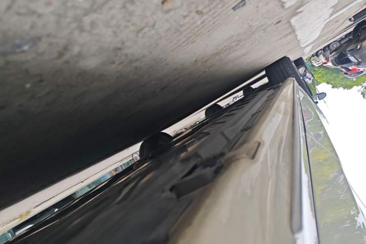 Used Mercedes-Benz C-Class 2017 Facelift C 200 L Sport Edition Left Side Sill