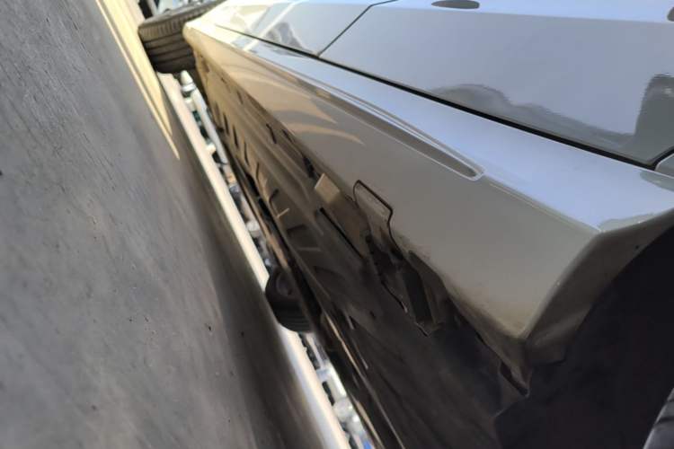 Used Mercedes-Benz C-Class 2017 C 200 Sport Edition Left Side Sill
