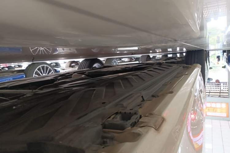 Used Mercedes-Benz C-Class 2017 Facelift C 200 Coupe Left Side Sill