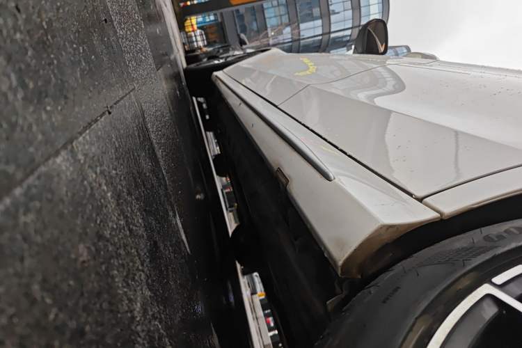 Used Mercedes-Benz C-Class 2017 Facelift C 200 L Sport Edition Left Side Sill