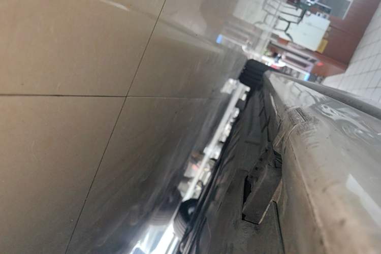 Used Mercedes-Benz C-Class 2017 C 200 L Sport Edition Left Side Sill