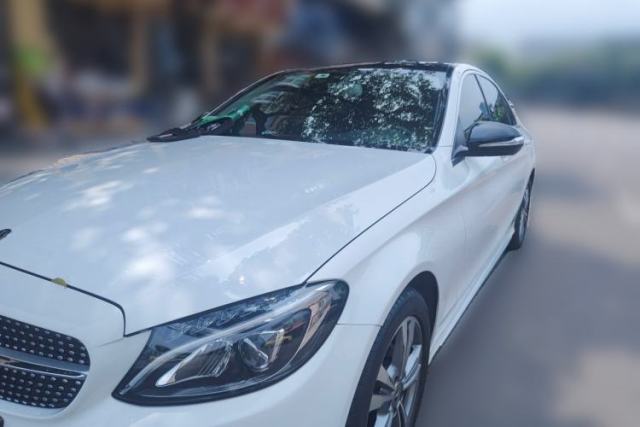 Used Mercedes-Benz C-Class 2017 Facelift C 200 L Sport Edition
