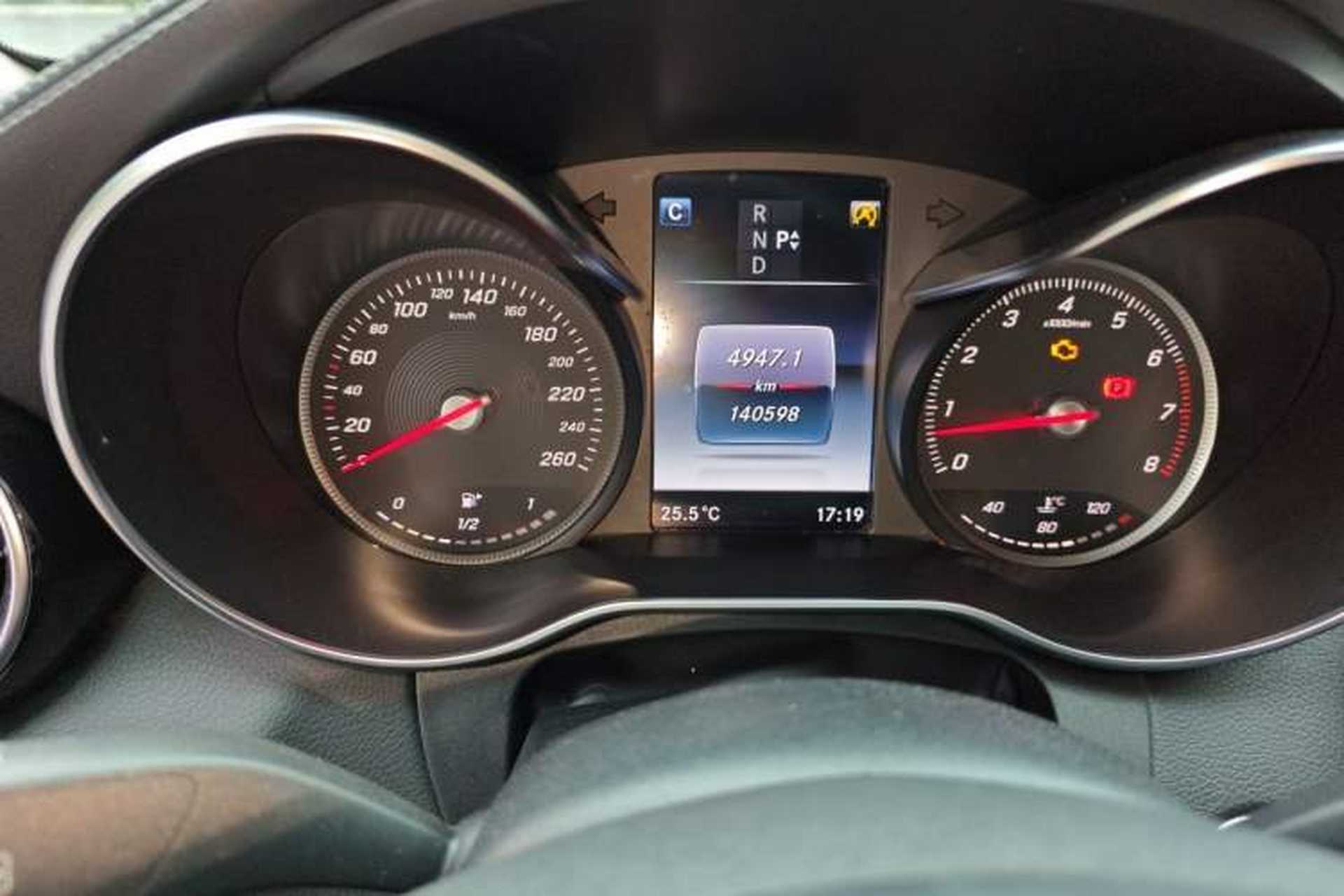 Used Mercedes-Benz C-Class 2017 C 180 L Sport Edition Odometer Close Up