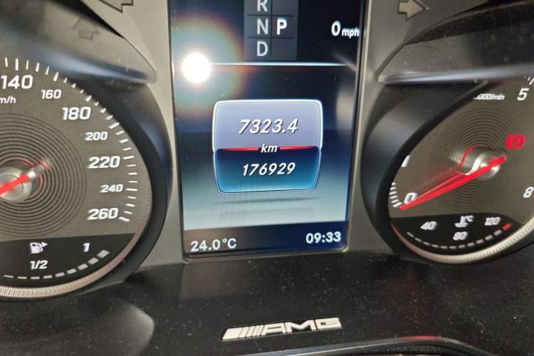 Used Mercedes-Benz C-Class 2017 C 200 Sport Edition Odometer Close Up