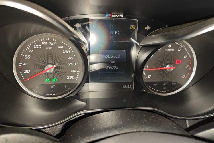 Used Mercedes-Benz C-Class 2017 Restyled C 200 Sport Edition Odometer Close Up