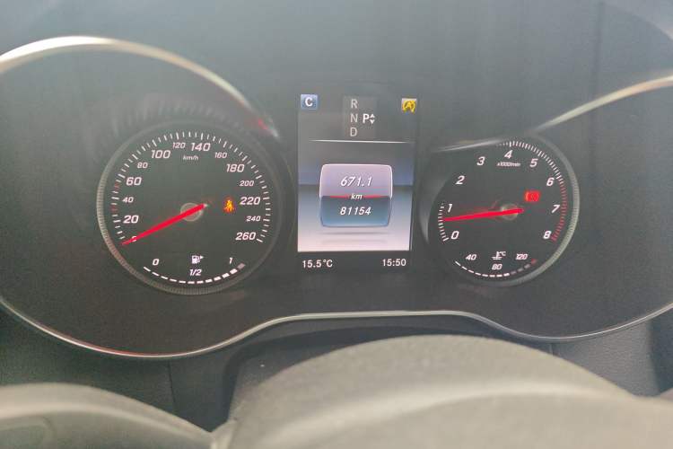 Used Mercedes-Benz C-Class 2017 C 200 Sport Edition Odometer Close Up