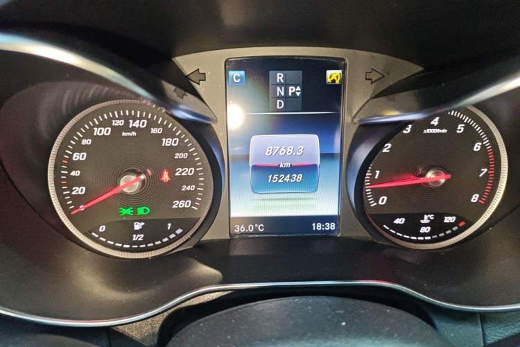 Used Mercedes-Benz C-Class 2017 C 200 Sport Edition Odometer Close Up
