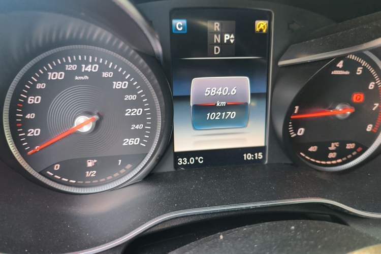 Used Mercedes-Benz C-Class 2017 Restyled C 200 Sport Edition Odometer Close Up