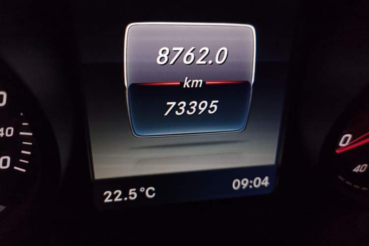 Used Mercedes-Benz C-Class 2017 C 200 Sport Edition Odometer Close Up